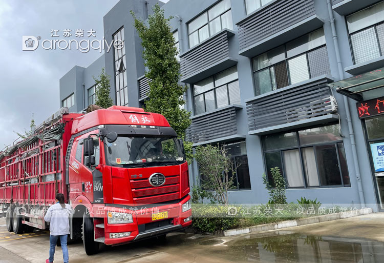 鹽城候車(chē)亭發(fā)貨圖二