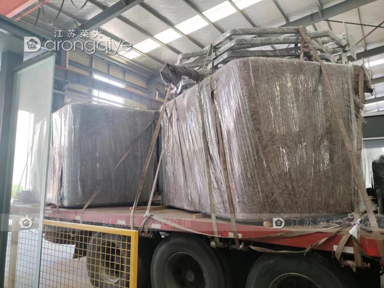 候車(chē)亭發(fā)貨圖片