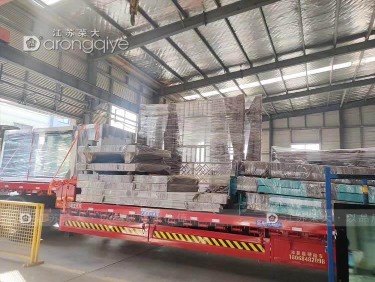 河南仿古候車亭發(fā)貨圖片