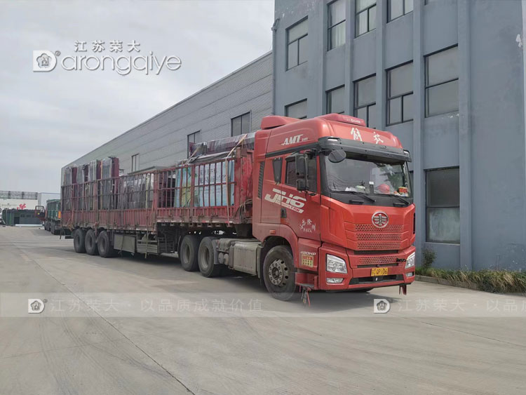 山東智慧公交候車亭第六批裝車完成