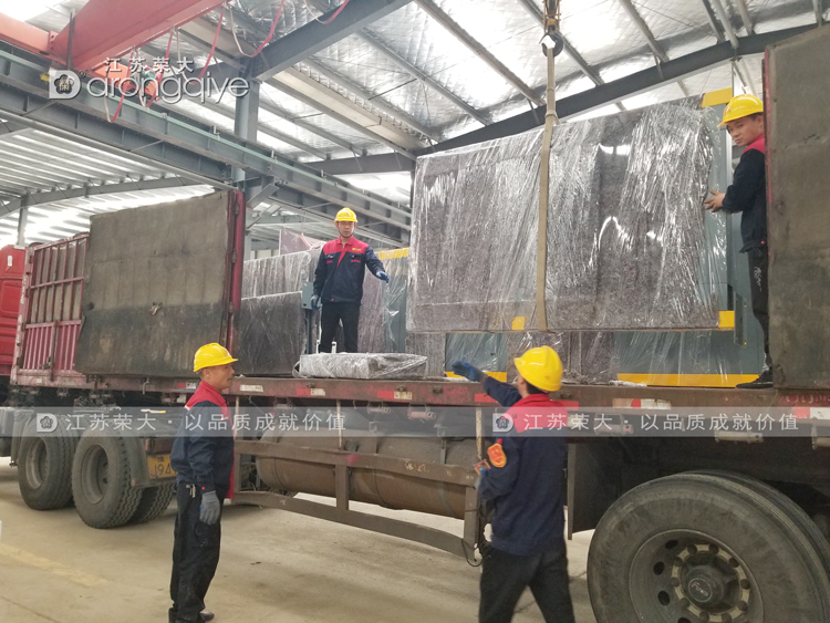 榮大供應(yīng)河南候車(chē)亭發(fā)貨圖二