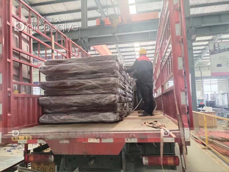 �����ǻ۹���վ�b܇