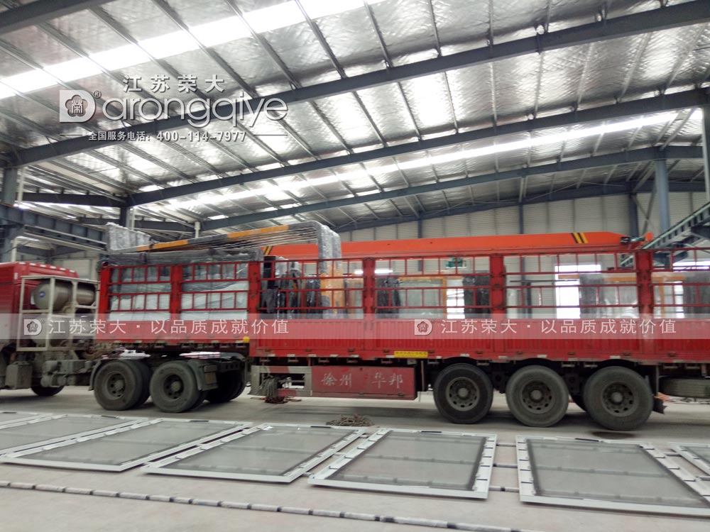 ��܇ͤ�l(f��)؛�D��