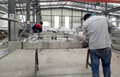  �@�����c���s����Ȼ�^����ǰ�� 