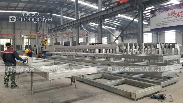 ʯ���f������܇ͤ�l(f��)؛�Dһ