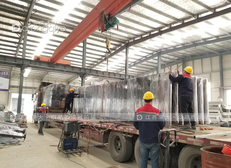 ���պ�܇(ch��)ͤ�l(f��)؛�D��