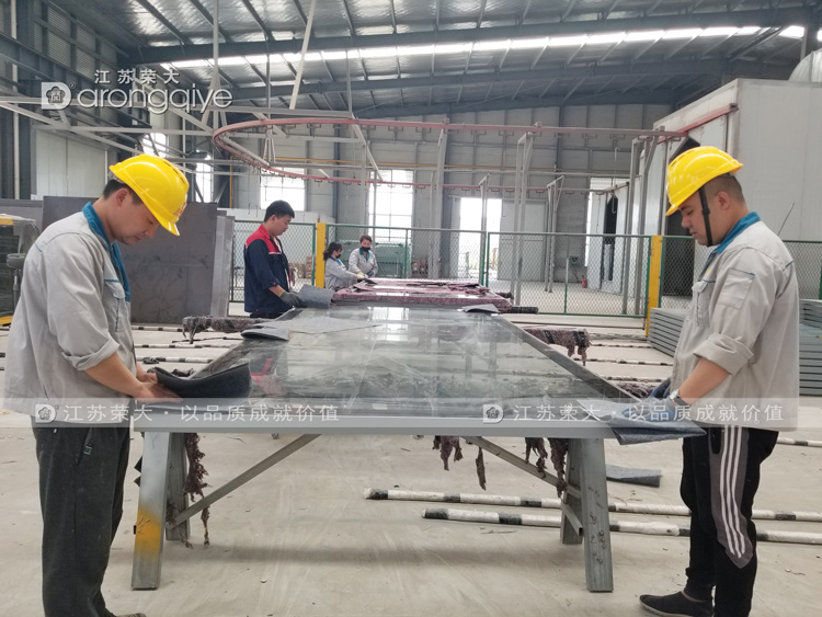 ���C������܇(ch��)ͤ�l(f��)؛�Dһ